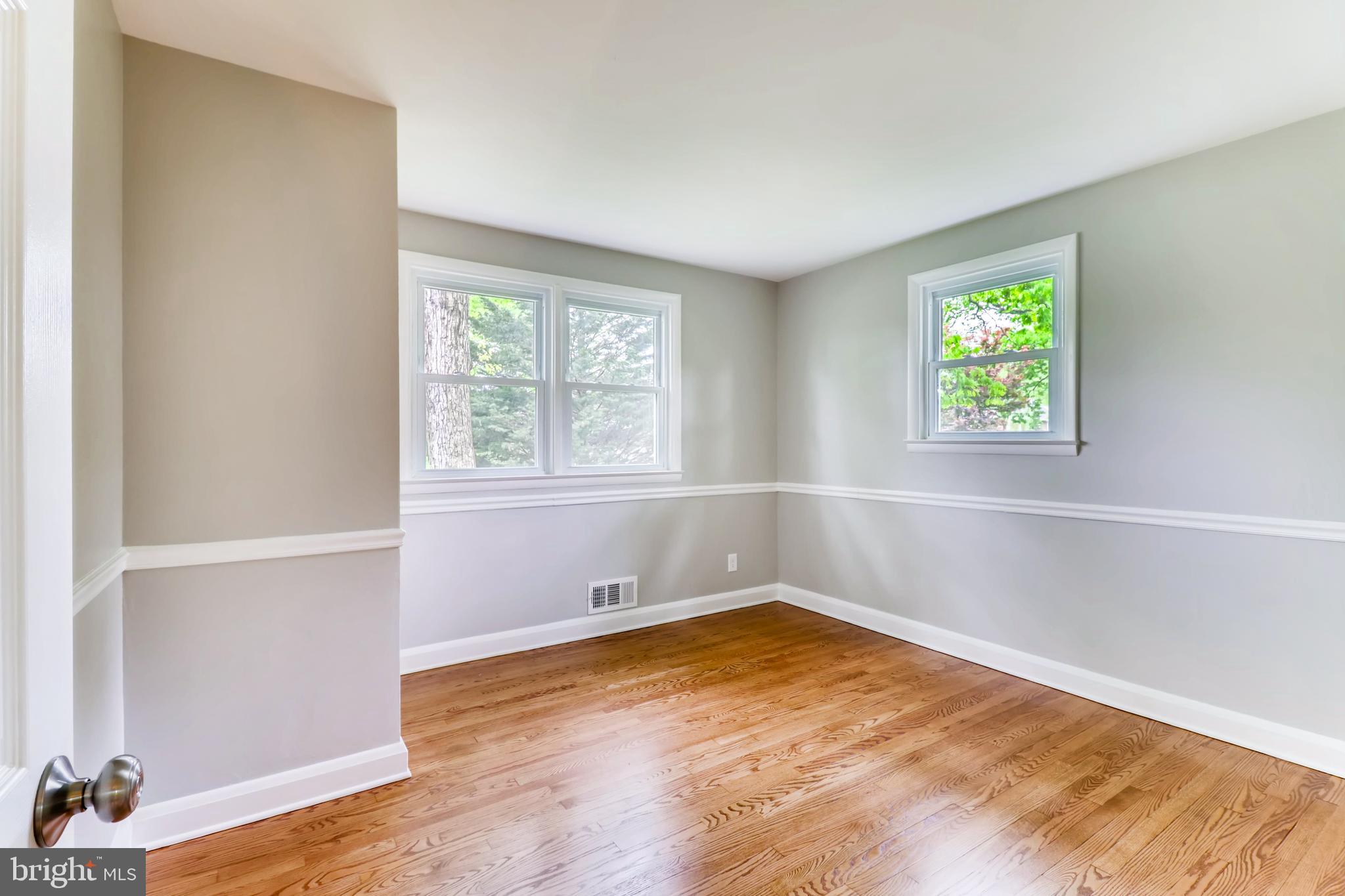 5810 Gambrill Road White Marsh, MD 21162 - Photo 14 of 33 Gallery Image 14