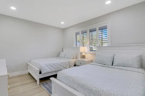 $5,000 | 523 Club Drive, Palm Beach Gardens, FL 33418