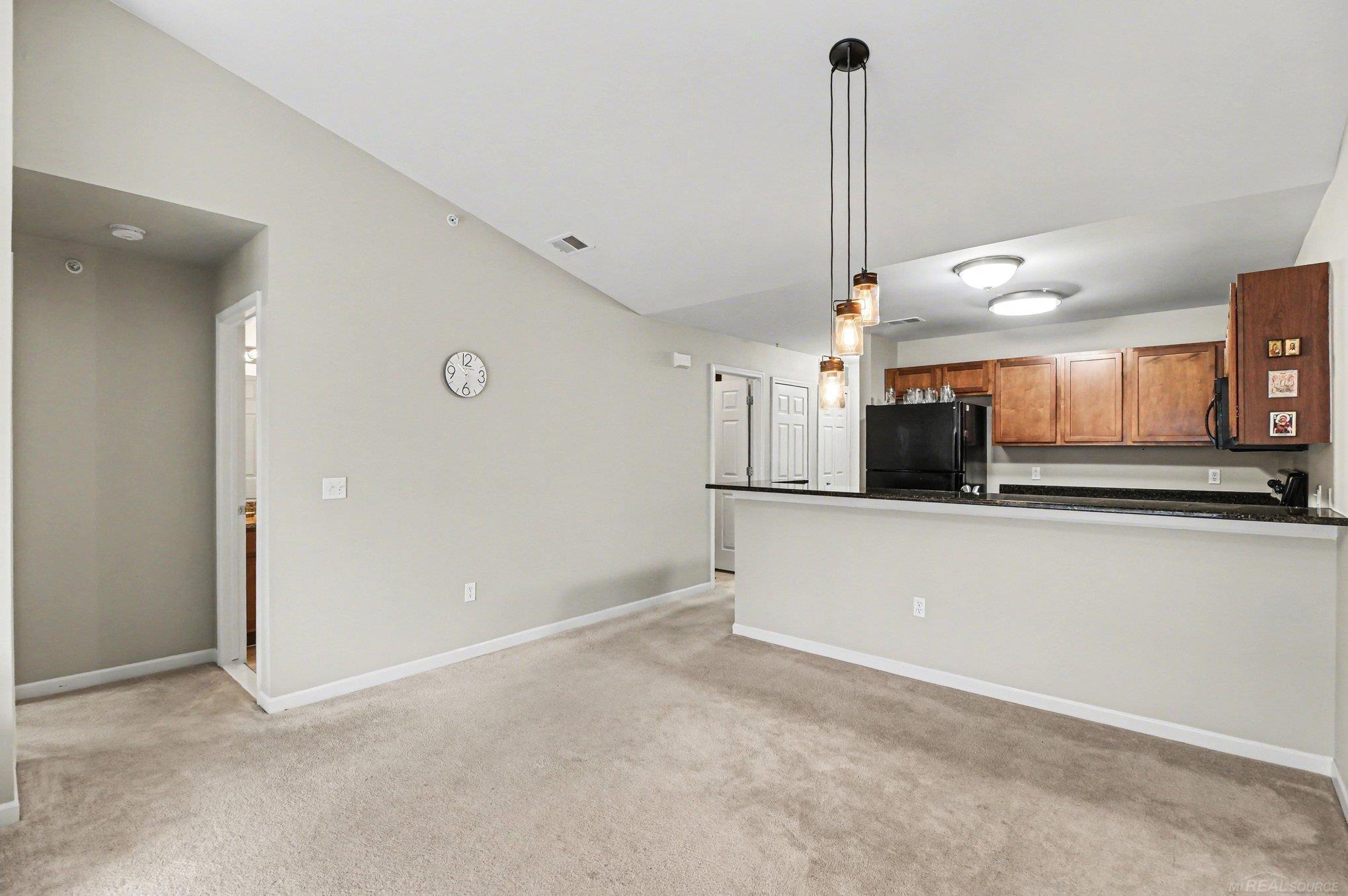 234 North Wixom Road Wixom, MI 48393 - Photo 9 of 24