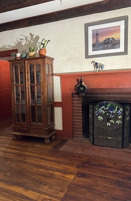 474 Simpson Road Buxton, ME 04093 - Photo 16 of 29 Fireplace room 1