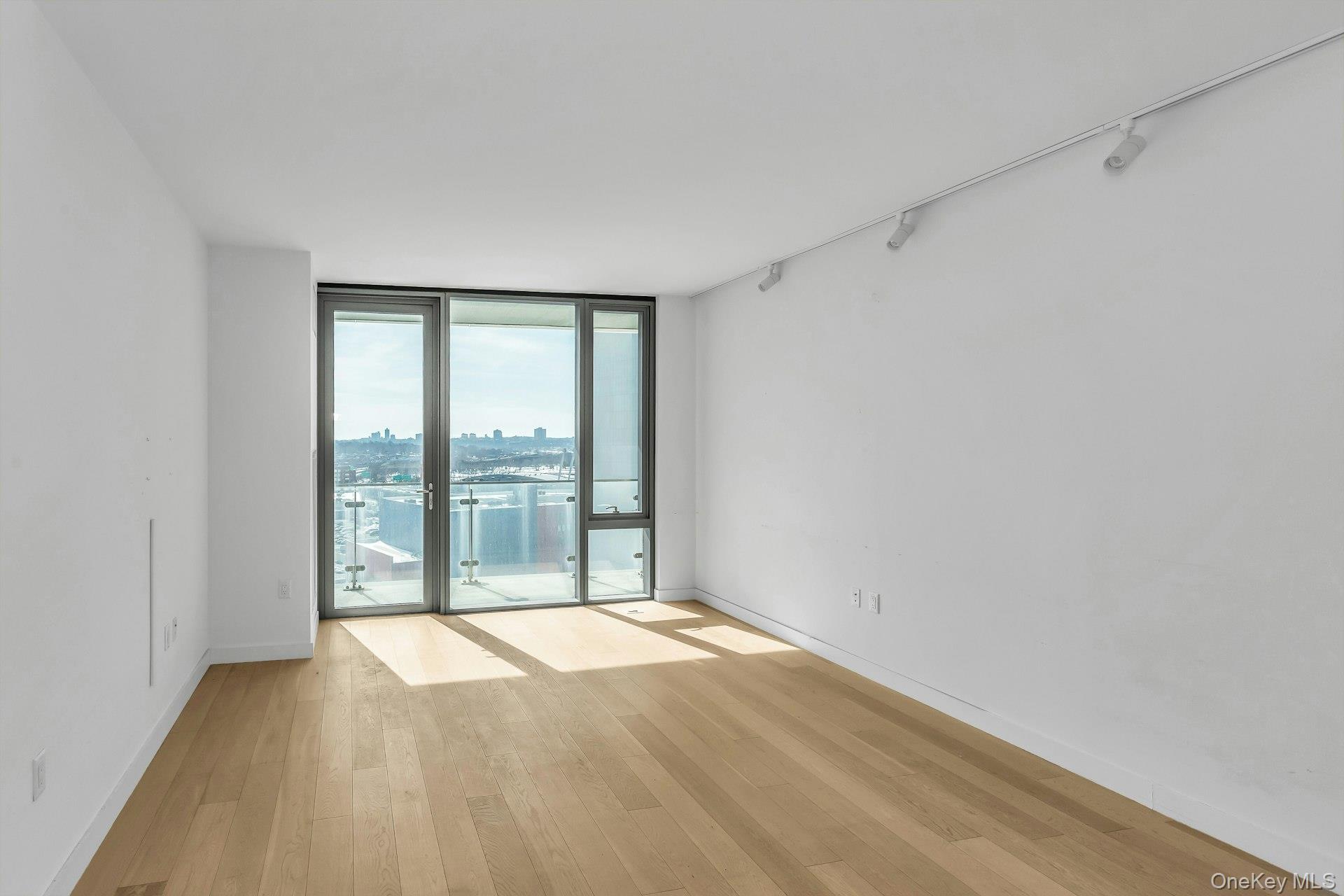 131-01 40 Road, Unit 17V Queens, NY 11354 - Photo 12 of 49