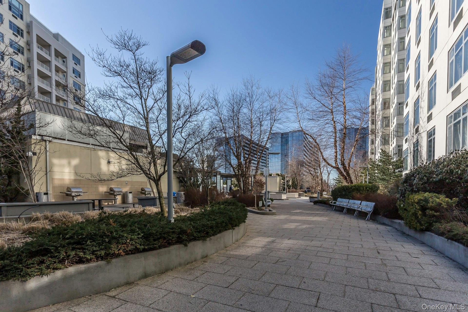 131-01 40 Road, Unit 17V Queens, NY 11354 - Photo 48 of 49