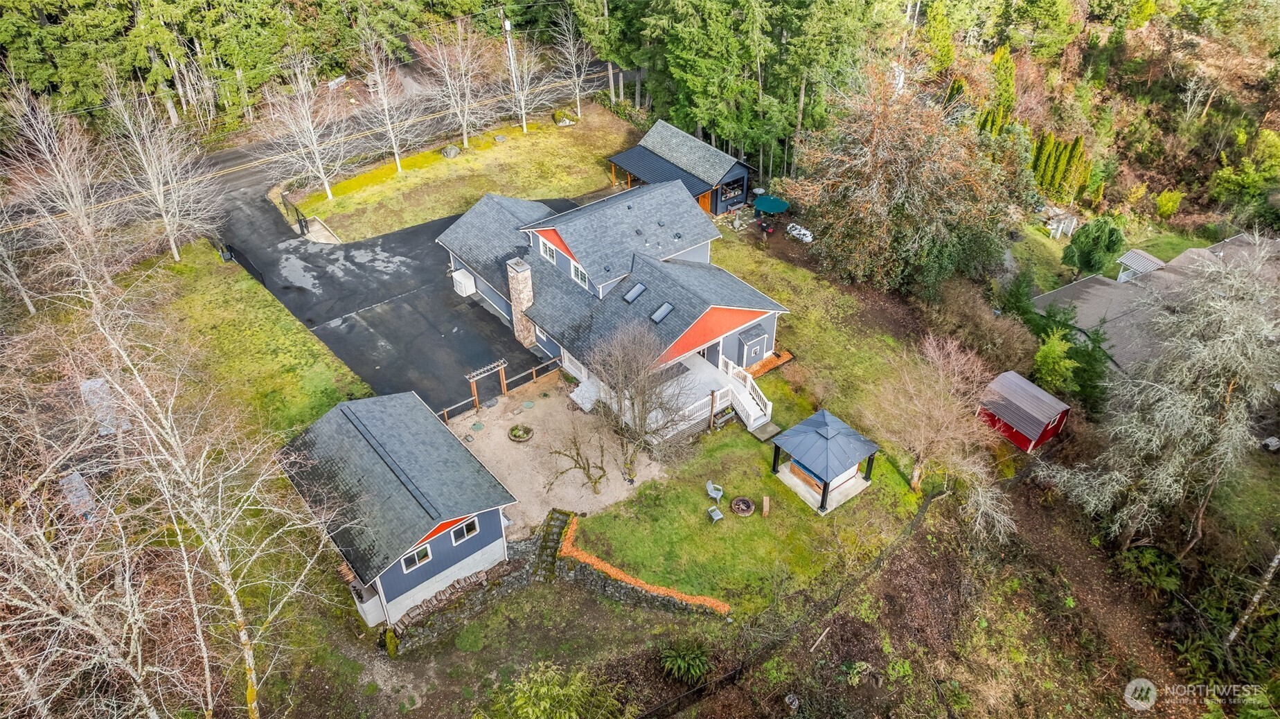 150 Southwest Spruce Road Port Orchard, WA 98367 - Photo 3 of 40 Gallery Image 3