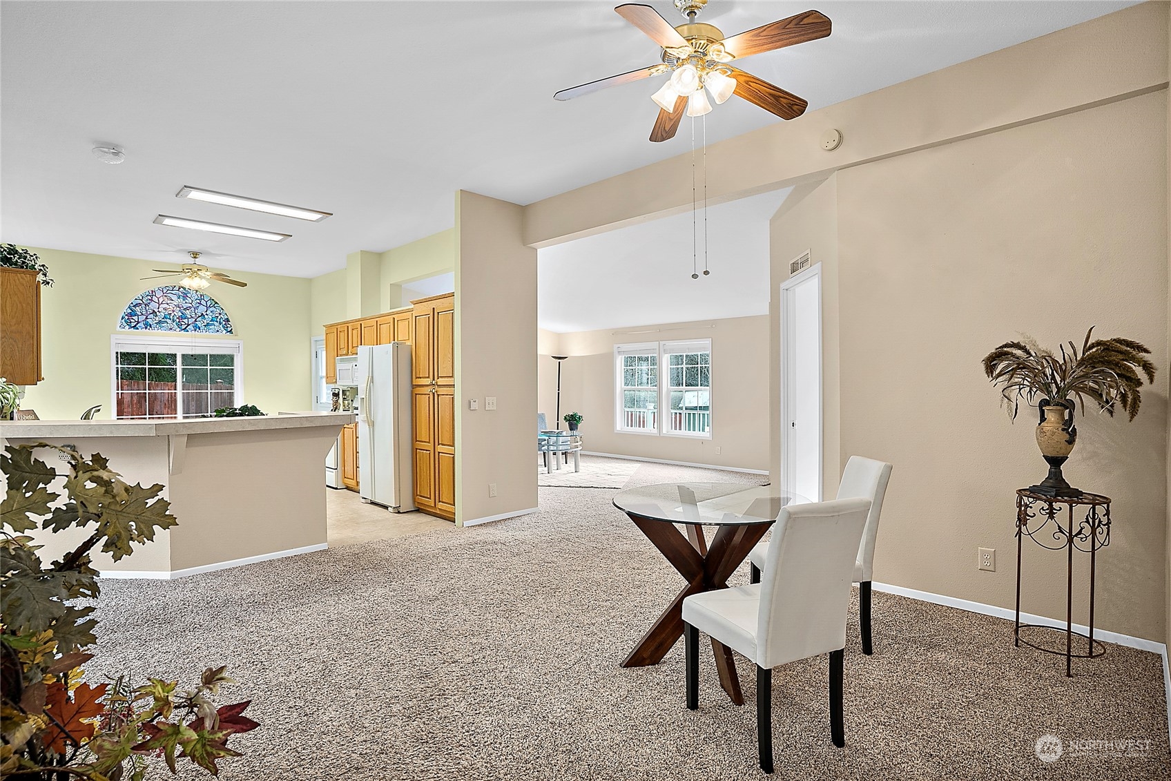 1230 East Jared Road Shelton, WA 98584 - Photo 14 of 40 a dining room with furniture and window