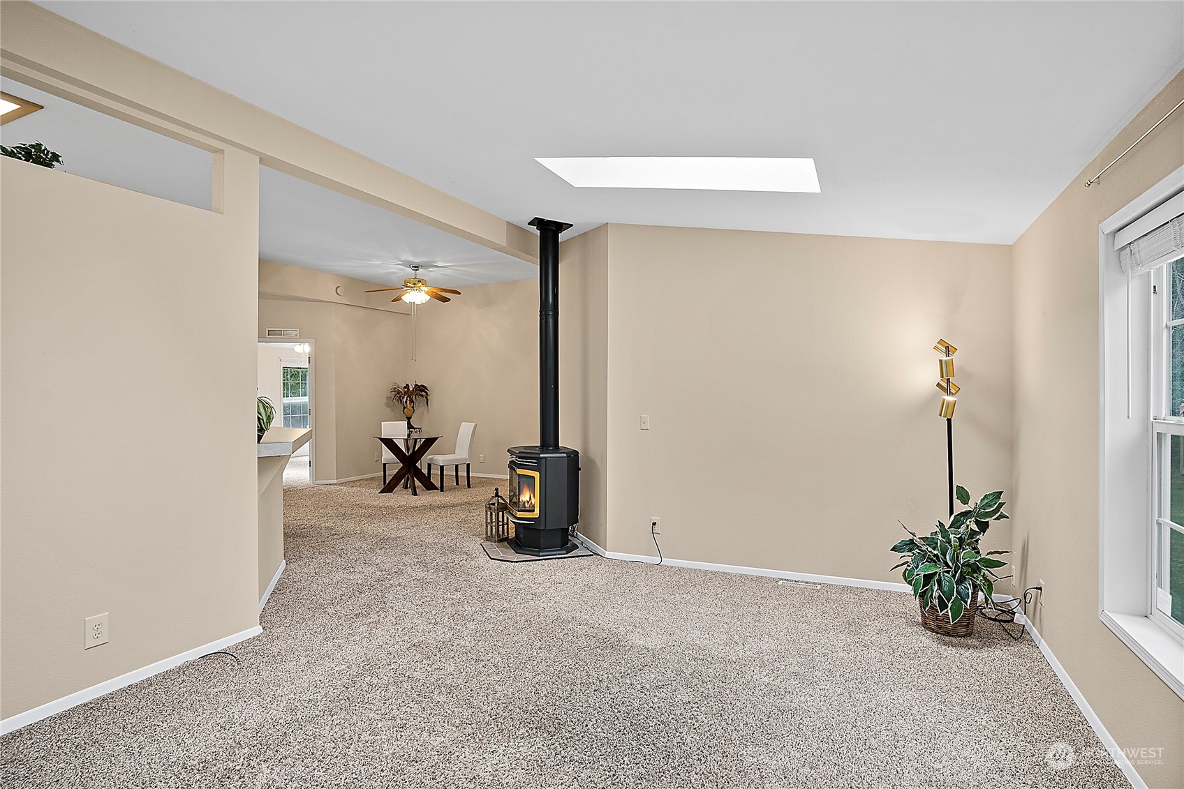 1230 East Jared Road Shelton, WA 98584 - Photo 24 of 40 a view of a room with a potted plant