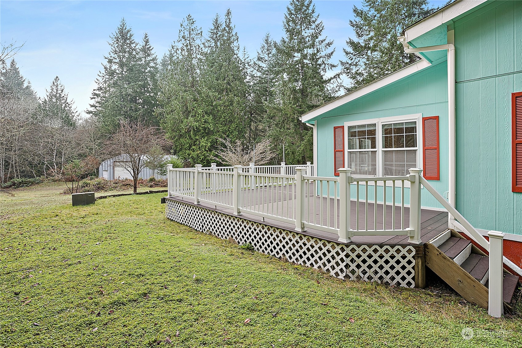 1230 East Jared Road Shelton, WA 98584 - Photo 33 of 40 a view of a house with backyard