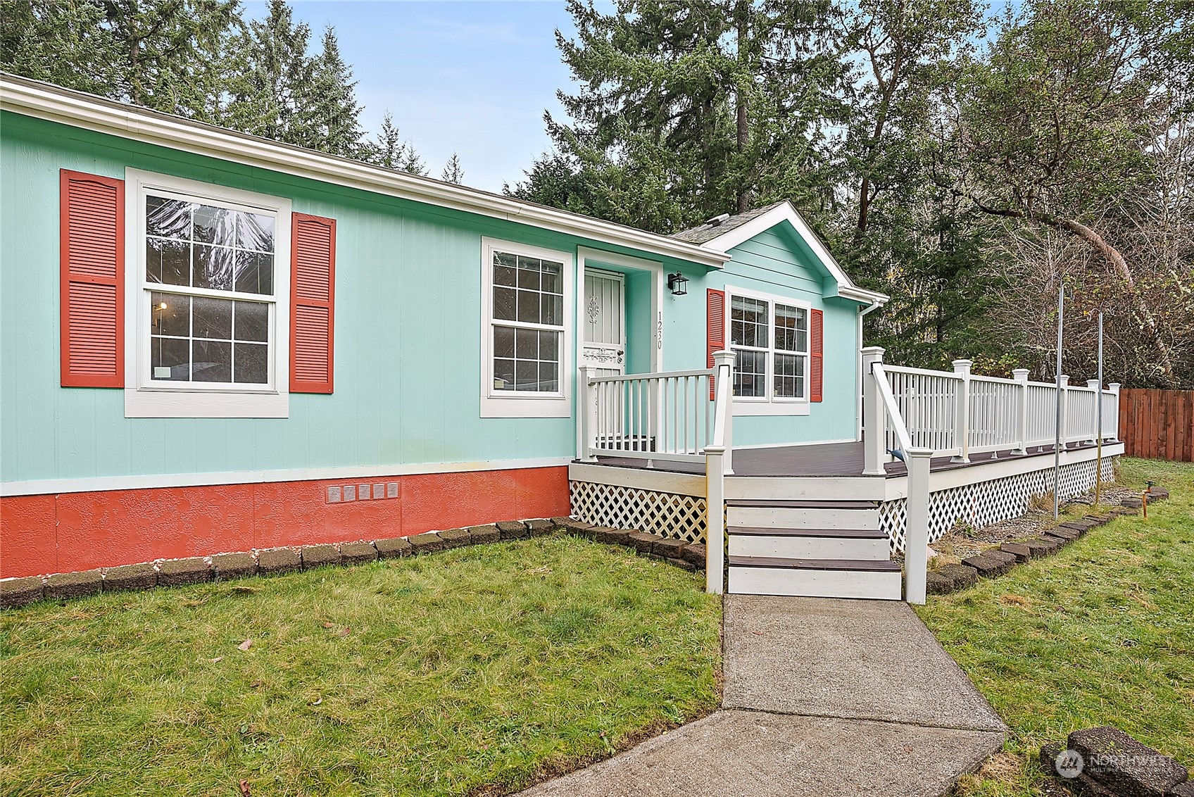 1230 East Jared Road Shelton, WA 98584 - Photo 37 of 40 a view of a house with a yard