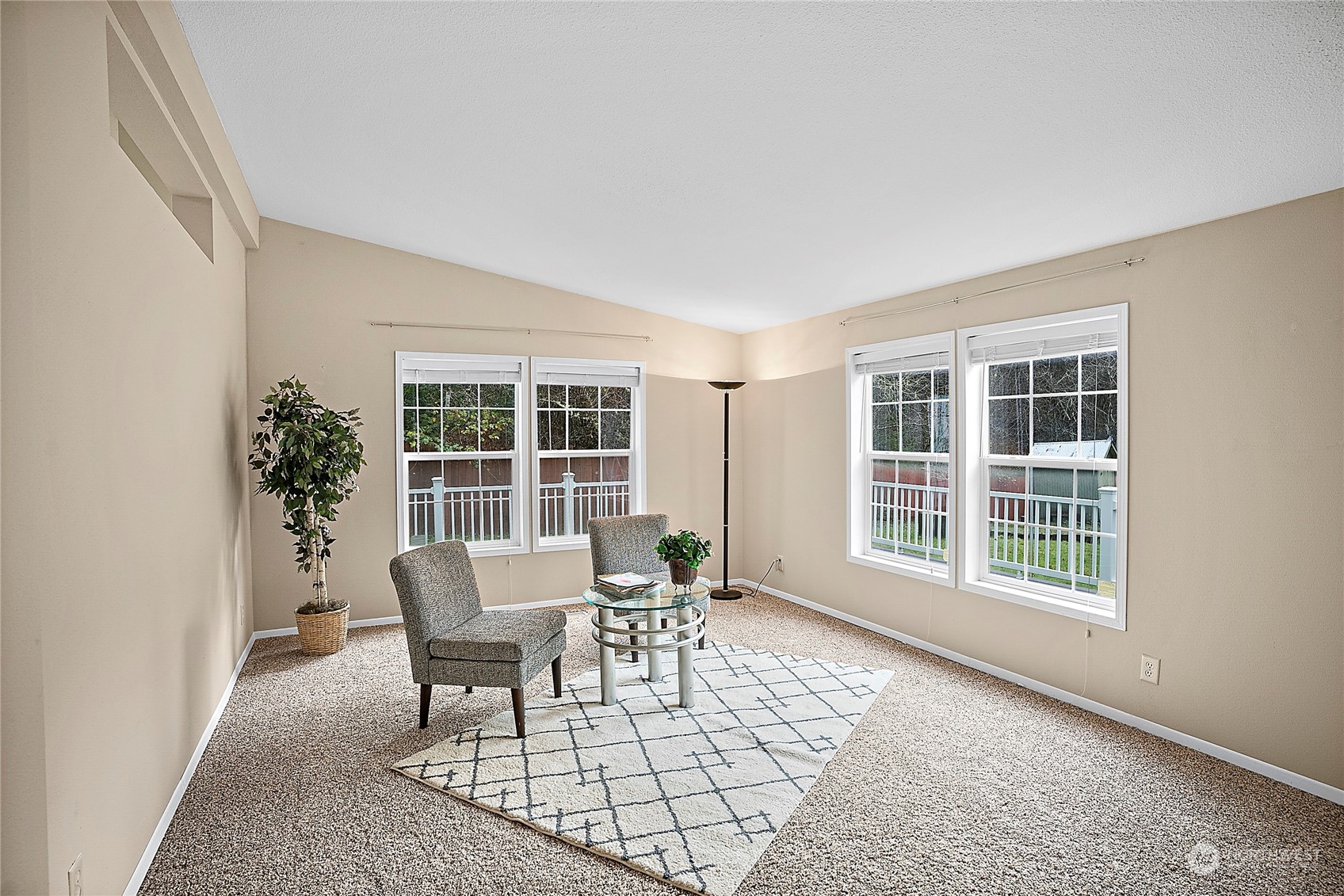1230 East Jared Road Shelton, WA 98584 - Photo 9 of 40 a dining room with furniture and windows