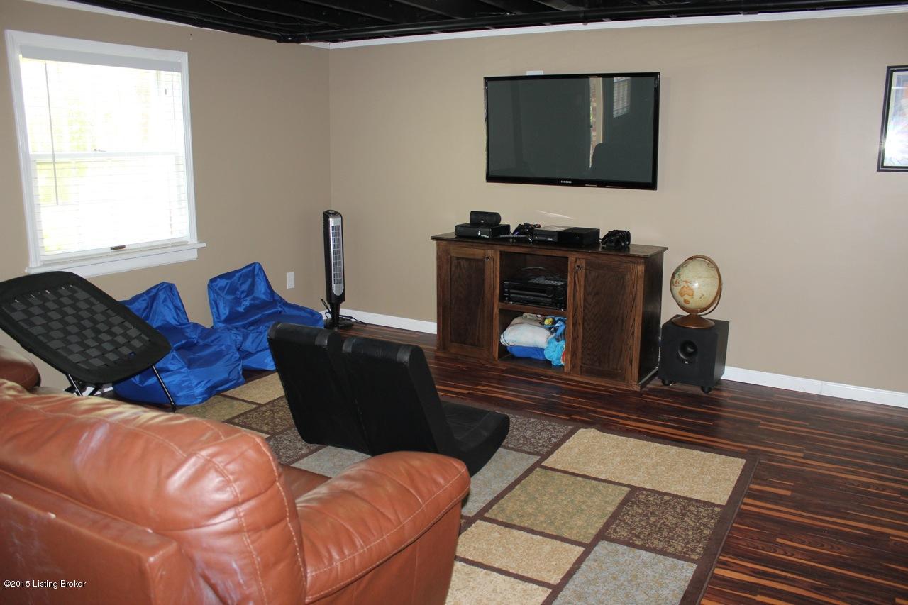4701 Chenoweth Run Road Louisville, KY 40299 - Photo 20 of 23 ACHEN21