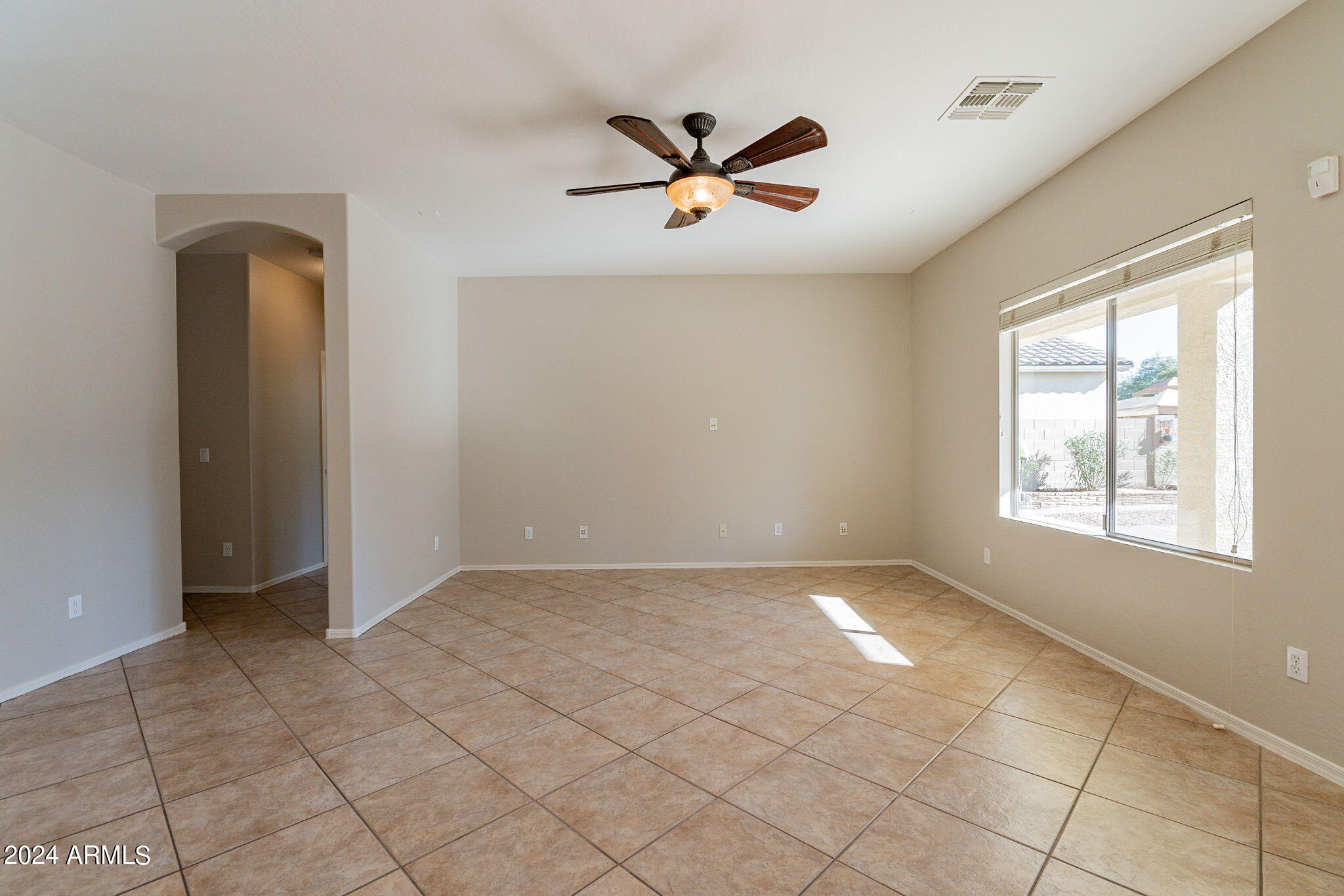 6945 West Beverly Road Laveen, AZ 85339 - Photo 12 of 34 6-web-or-mls-Beverly-6
