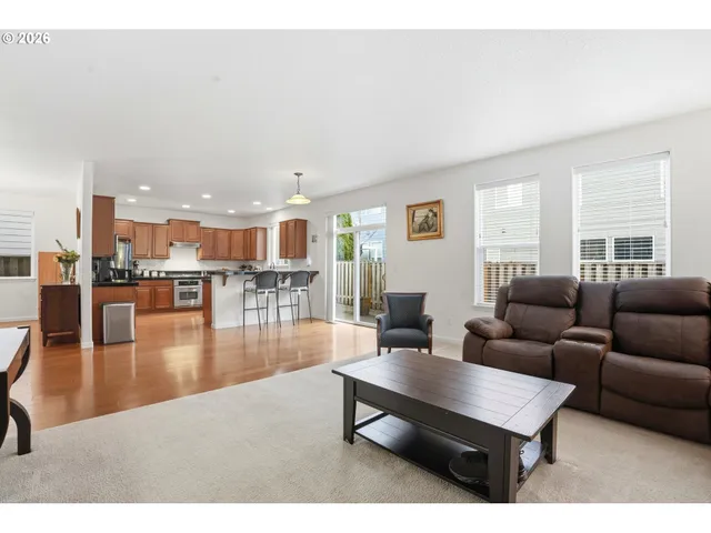 $650,000 | 3468 Southeast Silver Fox Avenue, Hillsboro, OR 97123