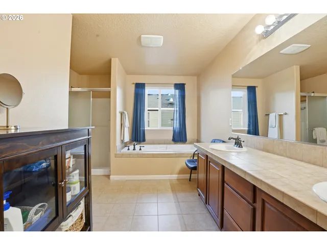 $650,000 | 3468 Southeast Silver Fox Avenue, Hillsboro, OR 97123