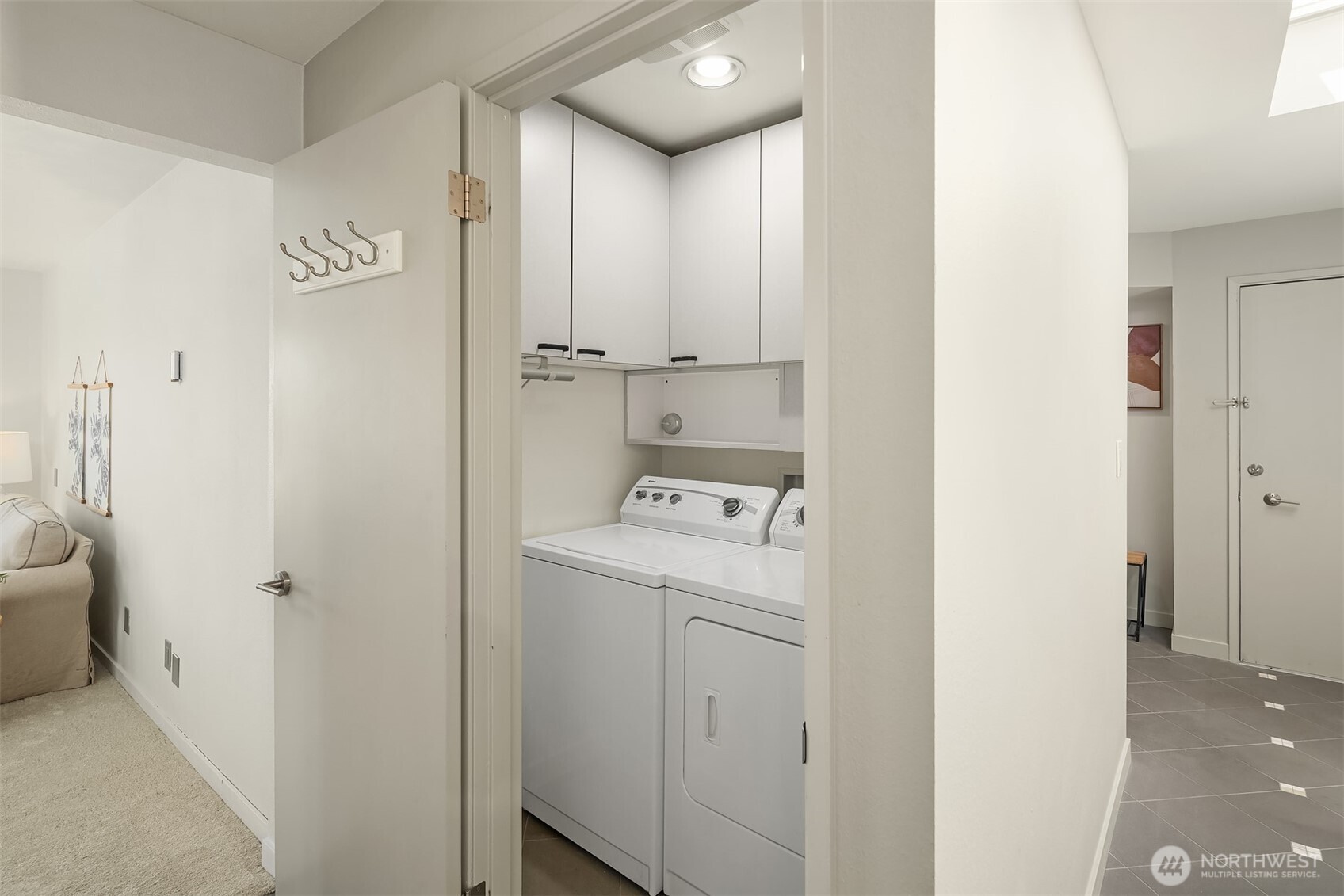 1234 Taylor Avenue North, Unit 401 Seattle, WA 98109 - Photo 25 of 27