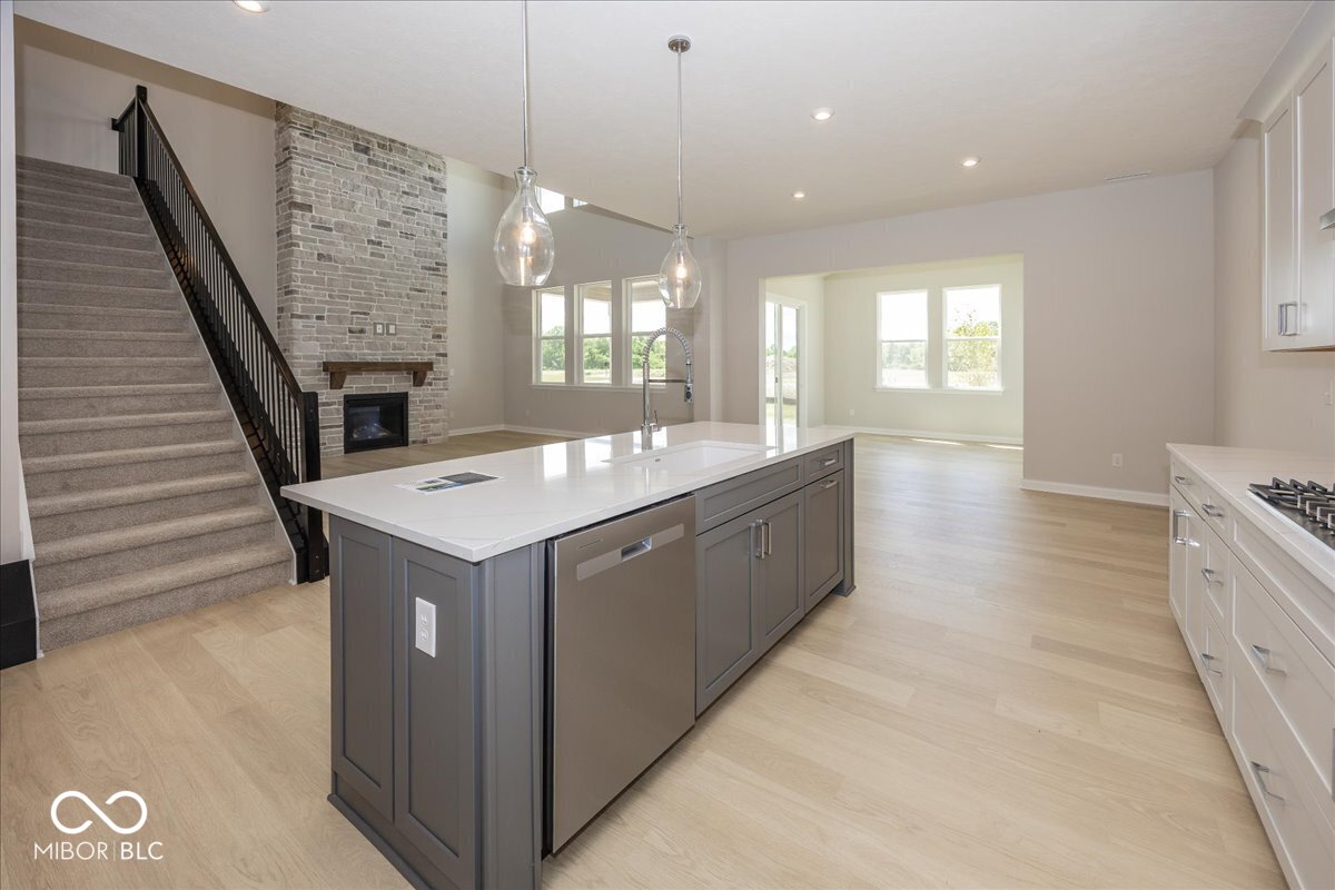 5589 Gaston Road Avon, IN 46123 - Photo 8 of 31