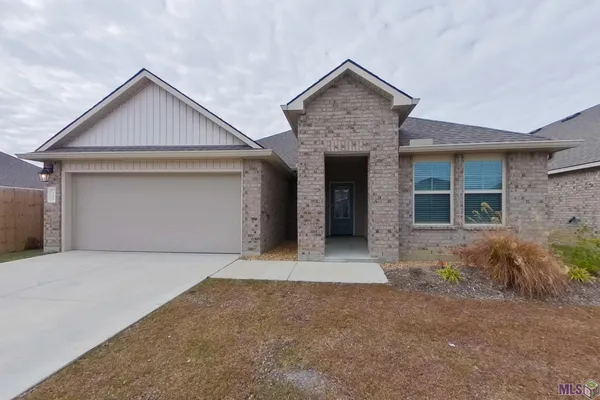 $1,890 | 122 SANTIAGO Court, Lafayette, LA 70507
