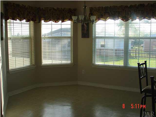 7125 Fitzpatrick Road Pensacola, FL 32526 - Photo 4 of 15 Breakfast Room