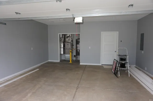 $1,850 | 6227 Becker Drive, Fort Wayne, IN 46835