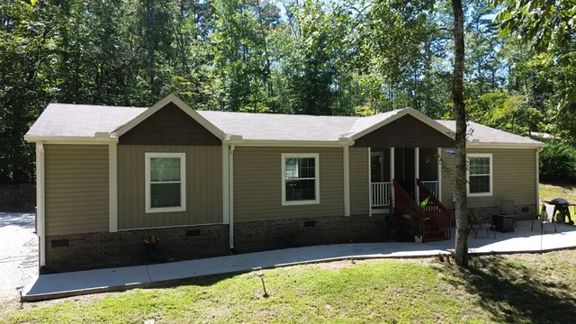 $460,000 | 347 River Trail, Martin, GA 30557