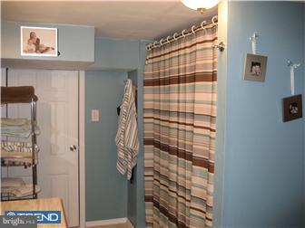 222 Landing Road Newport, NJ 08345 - Photo 6 of 9 Bathroom