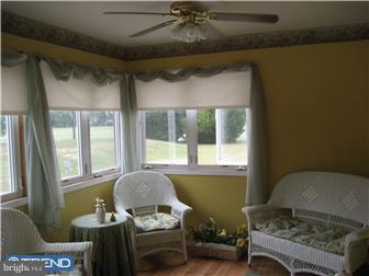 222 Landing Road Newport, NJ 08345 - Photo 9 of 9 Sun Room