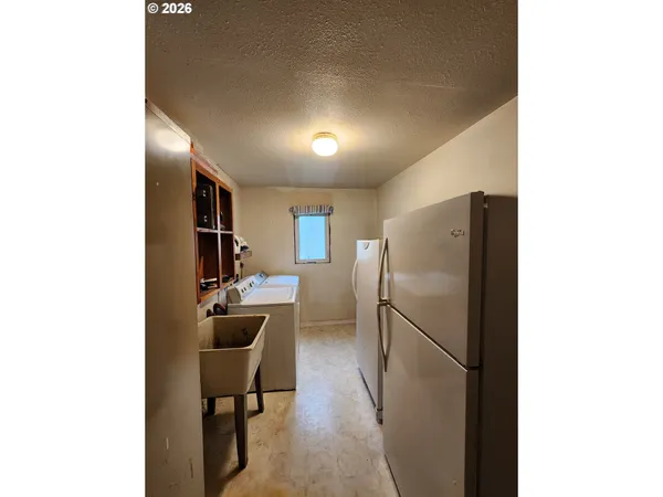$799,999 | 41214 Matt Kampy Road, Seaside, OR 97138