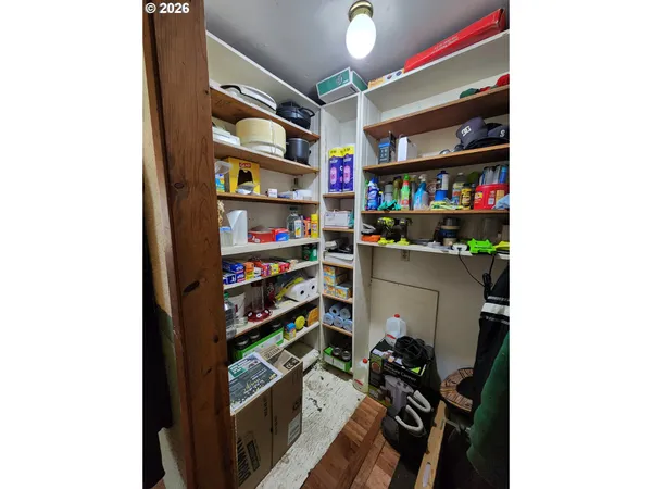 $799,999 | 41214 Matt Kampy Road, Seaside, OR 97138