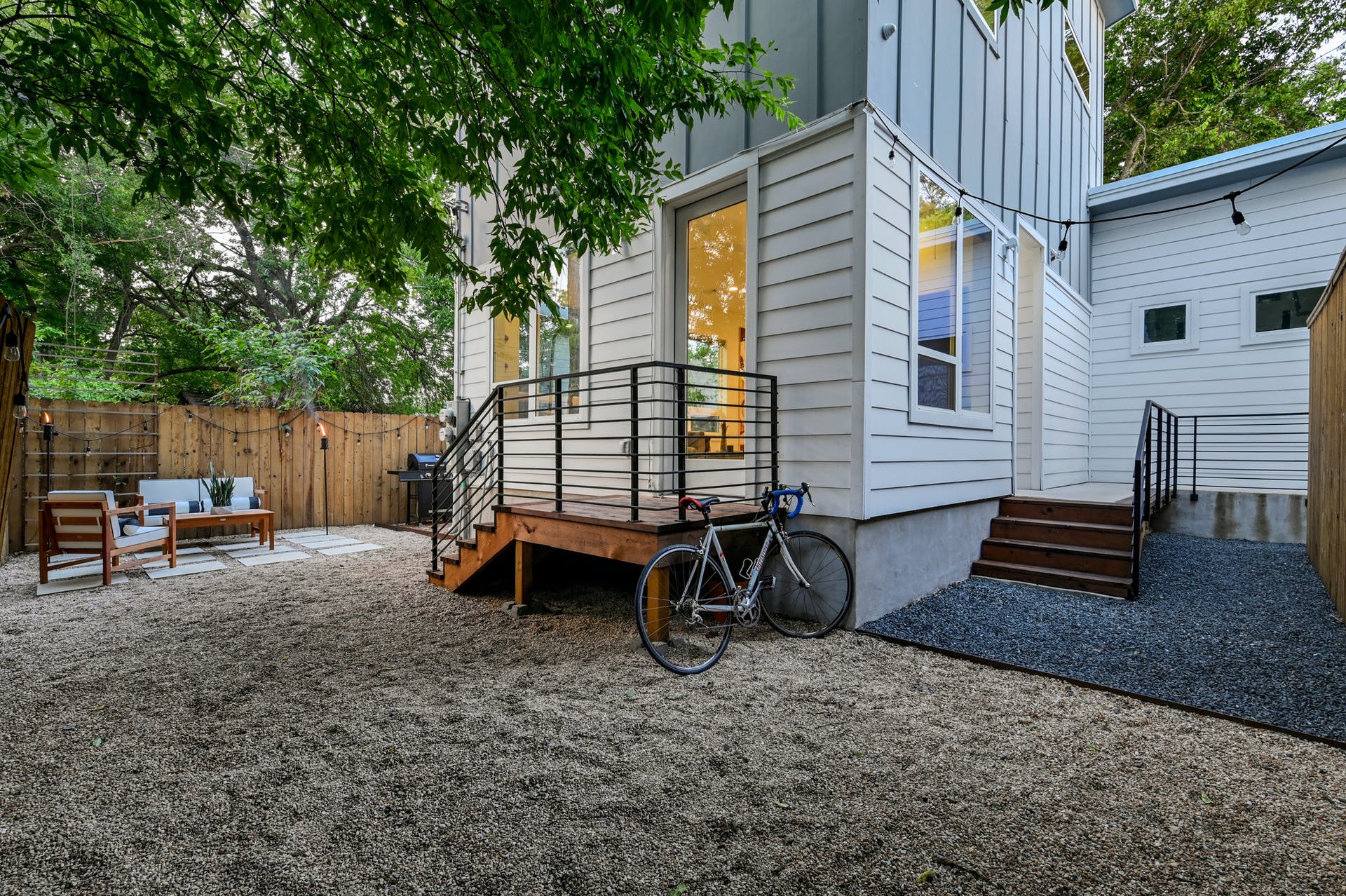 1131 Map Street, Unit 2 Austin, TX 78721 - Photo 32 of 37