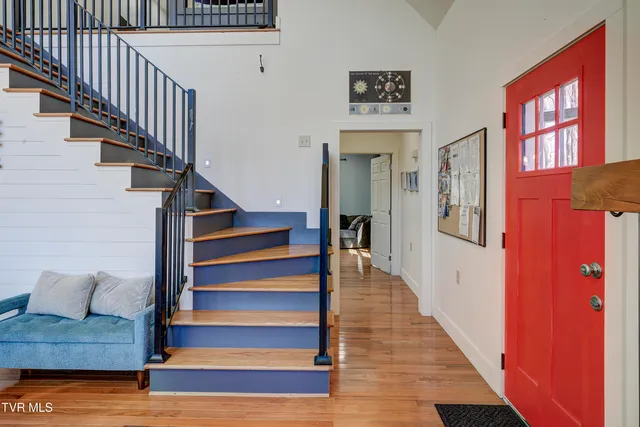 $629,900 | 137 Unaka View Road, Johnson City, TN 37601