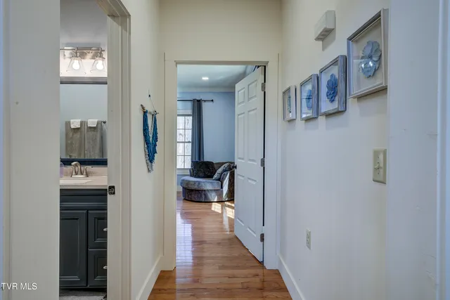 $629,900 | 137 Unaka View Road, Johnson City, TN 37601