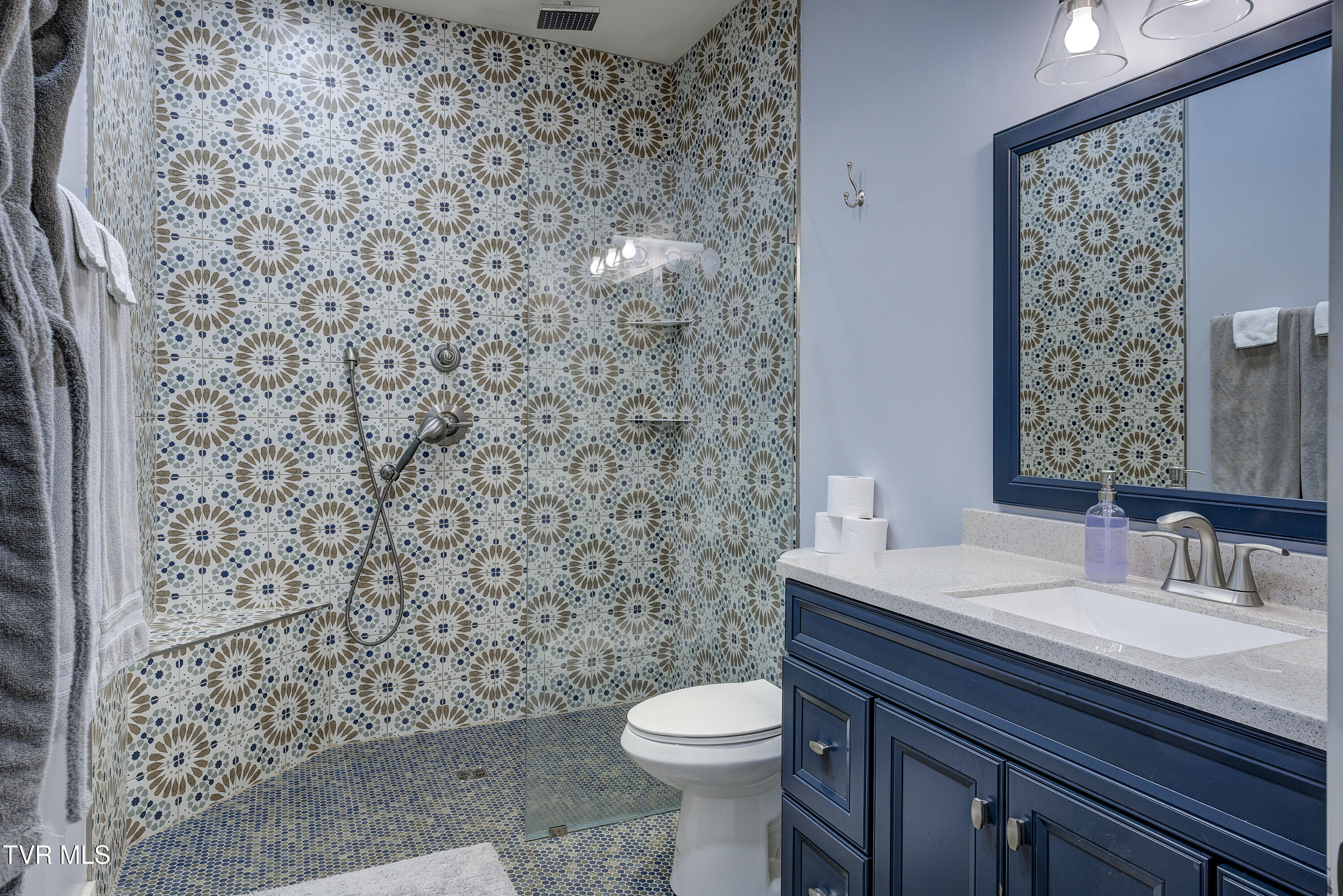 137 Unaka View Road Johnson City, TN 37601 - Photo 37 of 72 UNakaView-18