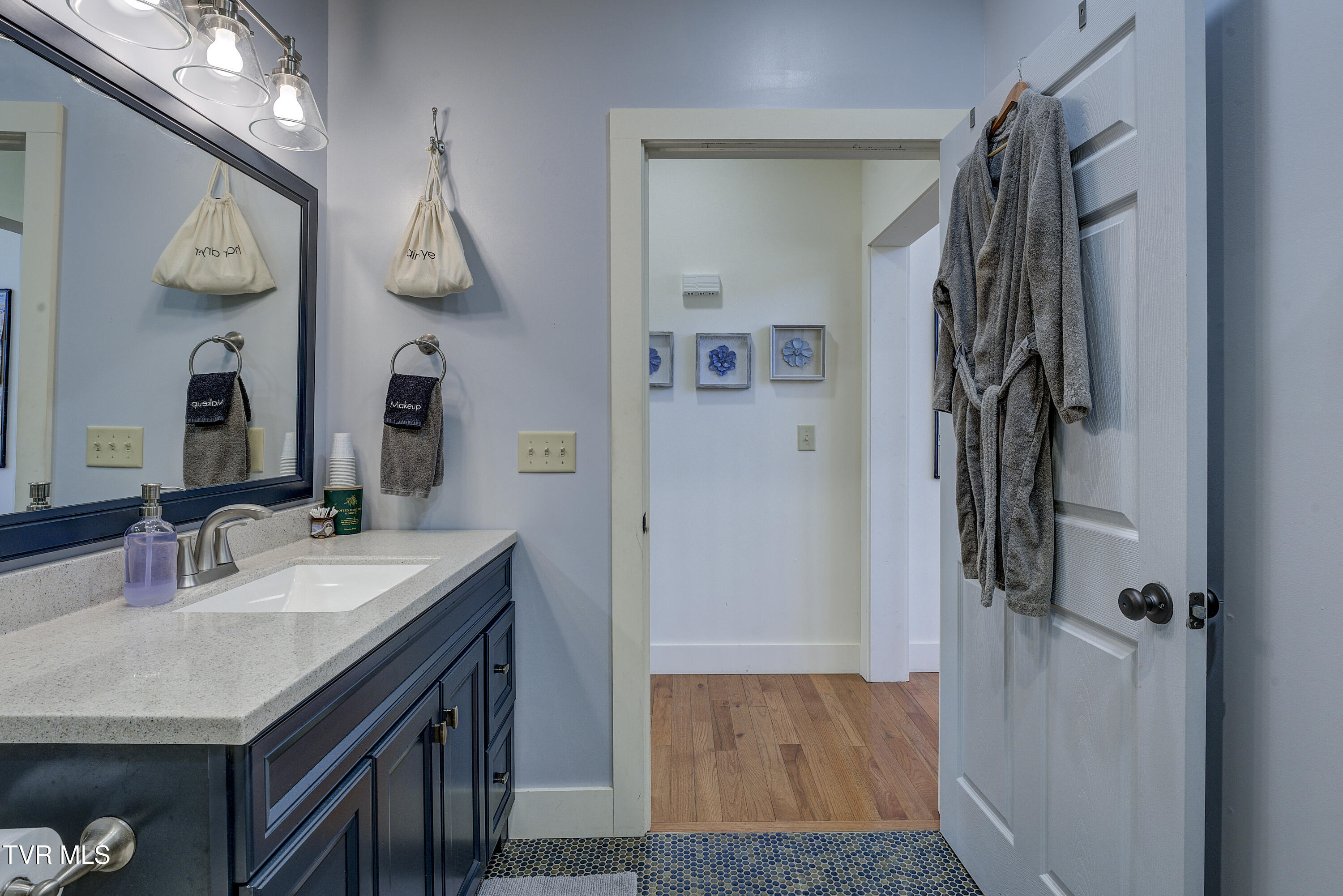 137 Unaka View Road Johnson City, TN 37601 - Photo 41 of 72 UNakaView-22