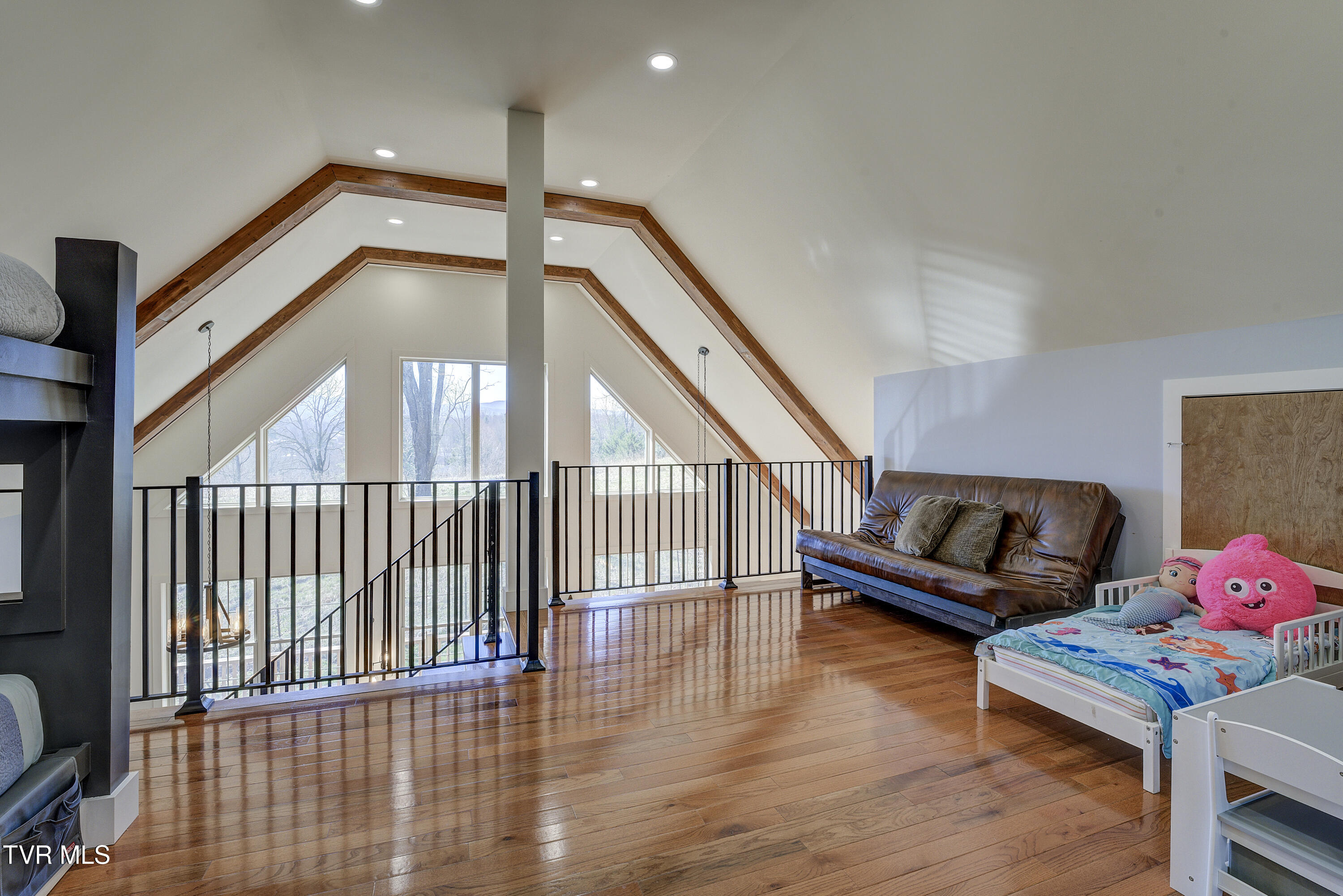 137 Unaka View Road Johnson City, TN 37601 - Photo 49 of 72 UNakaView-30