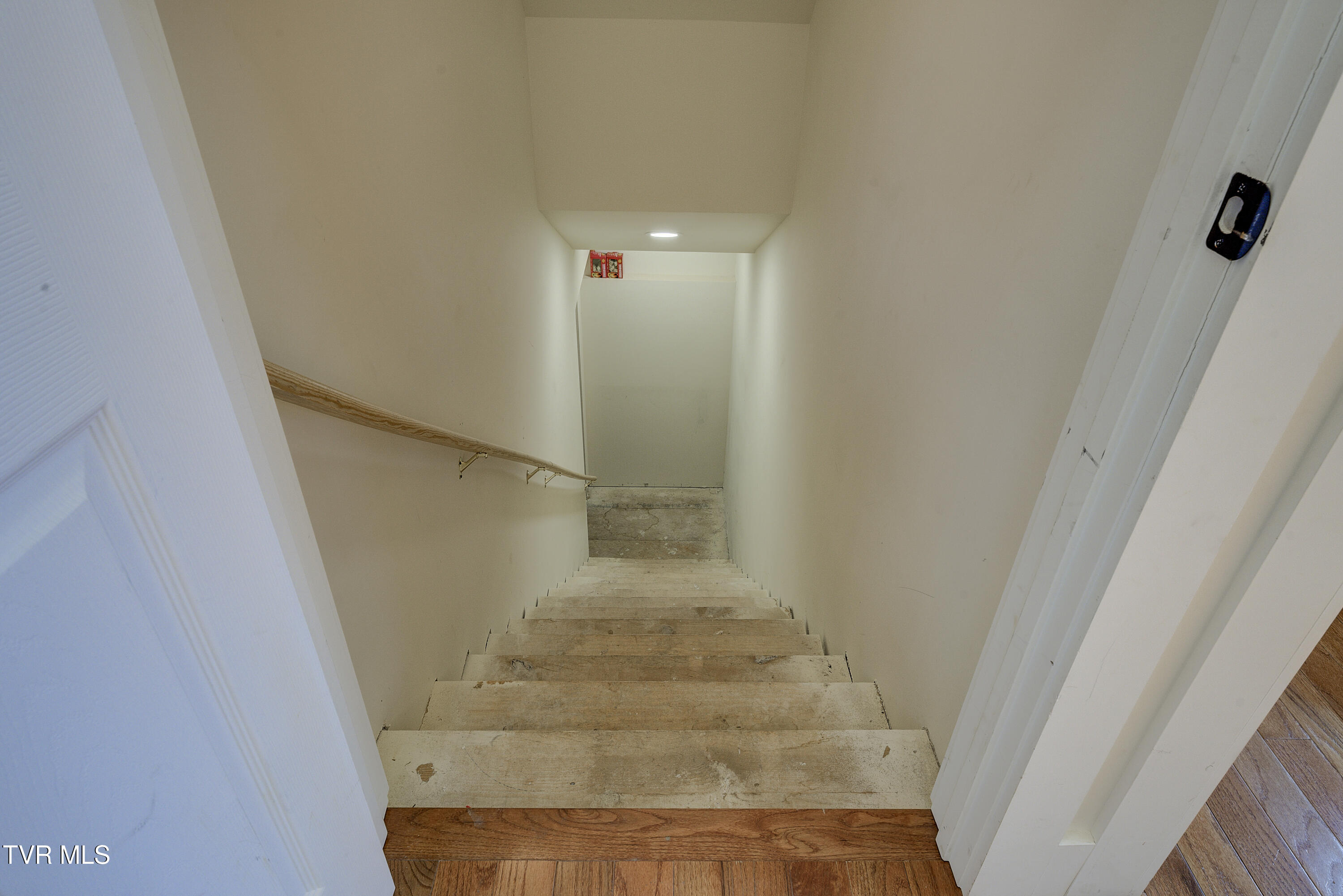 137 Unaka View Road Johnson City, TN 37601 - Photo 54 of 72 UNakaView-35