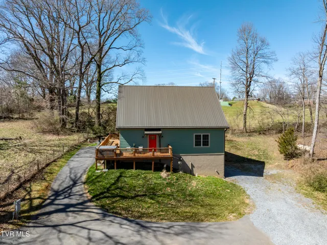 $629,900 | 137 Unaka View Road, Johnson City, TN 37601
