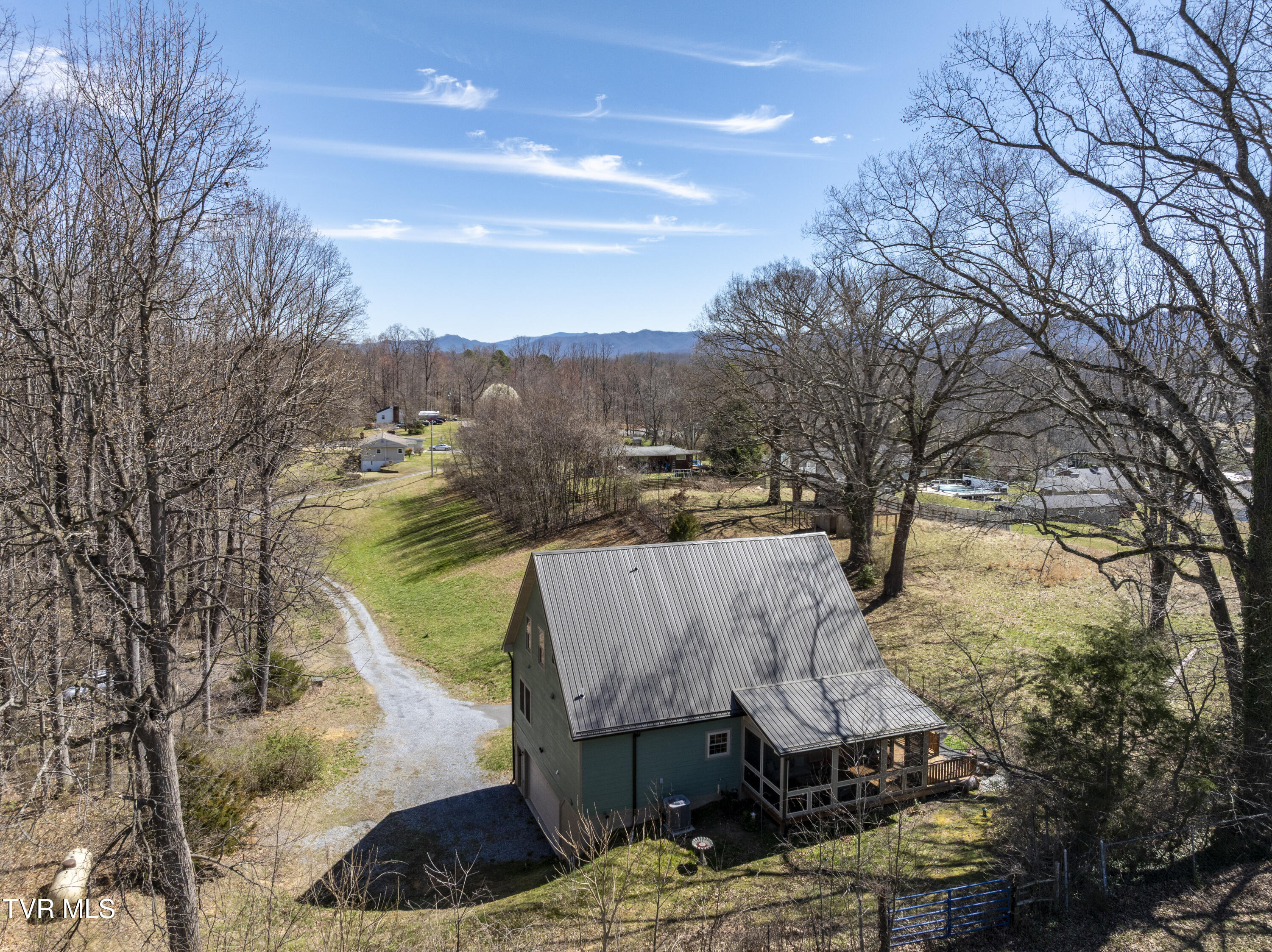 137 Unaka View Road Johnson City, TN 37601 - Photo 61 of 72 UnakaView-aerials-4