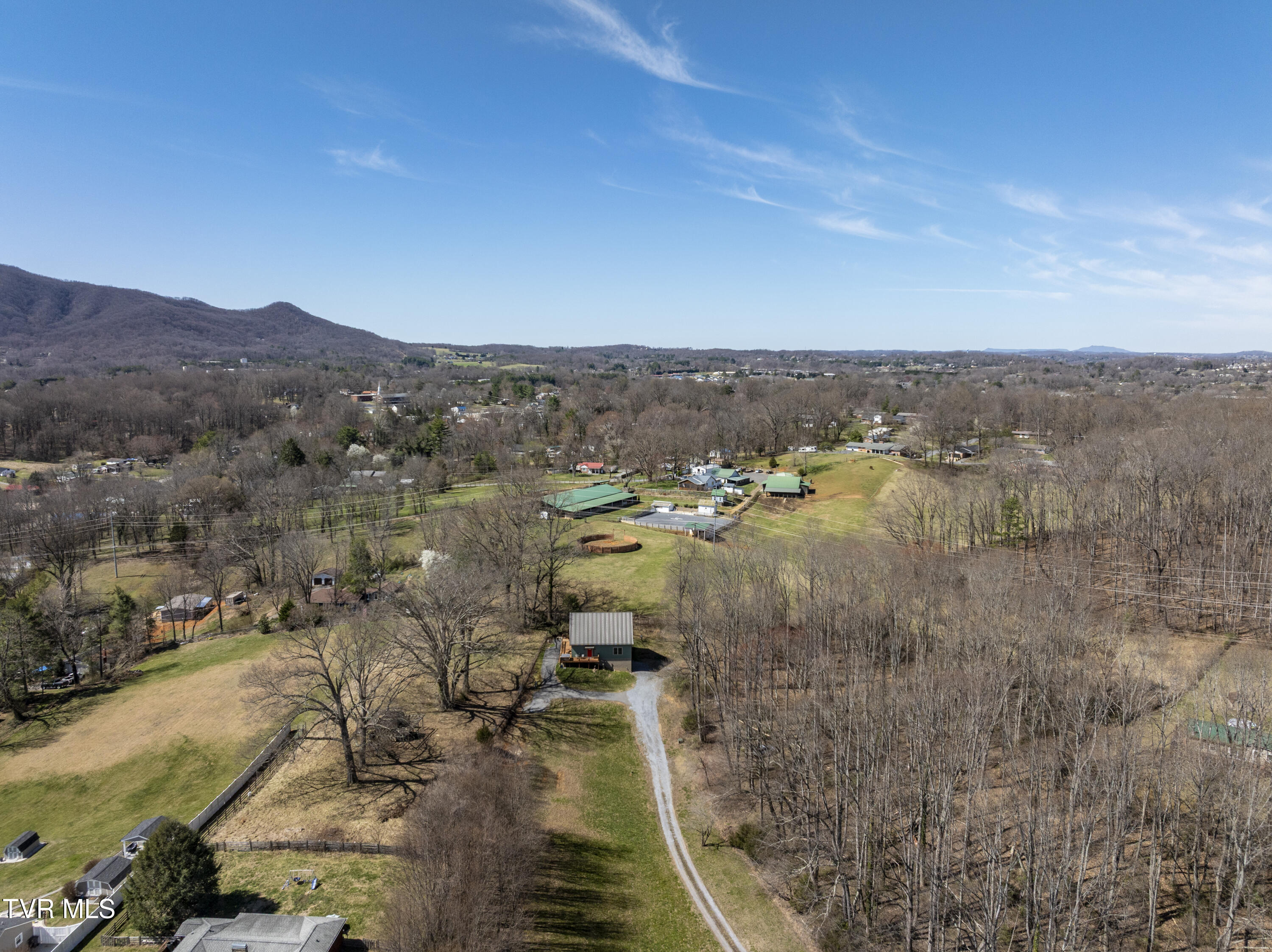 137 Unaka View Road Johnson City, TN 37601 - Photo 63 of 72 UnakaView-aerials-6