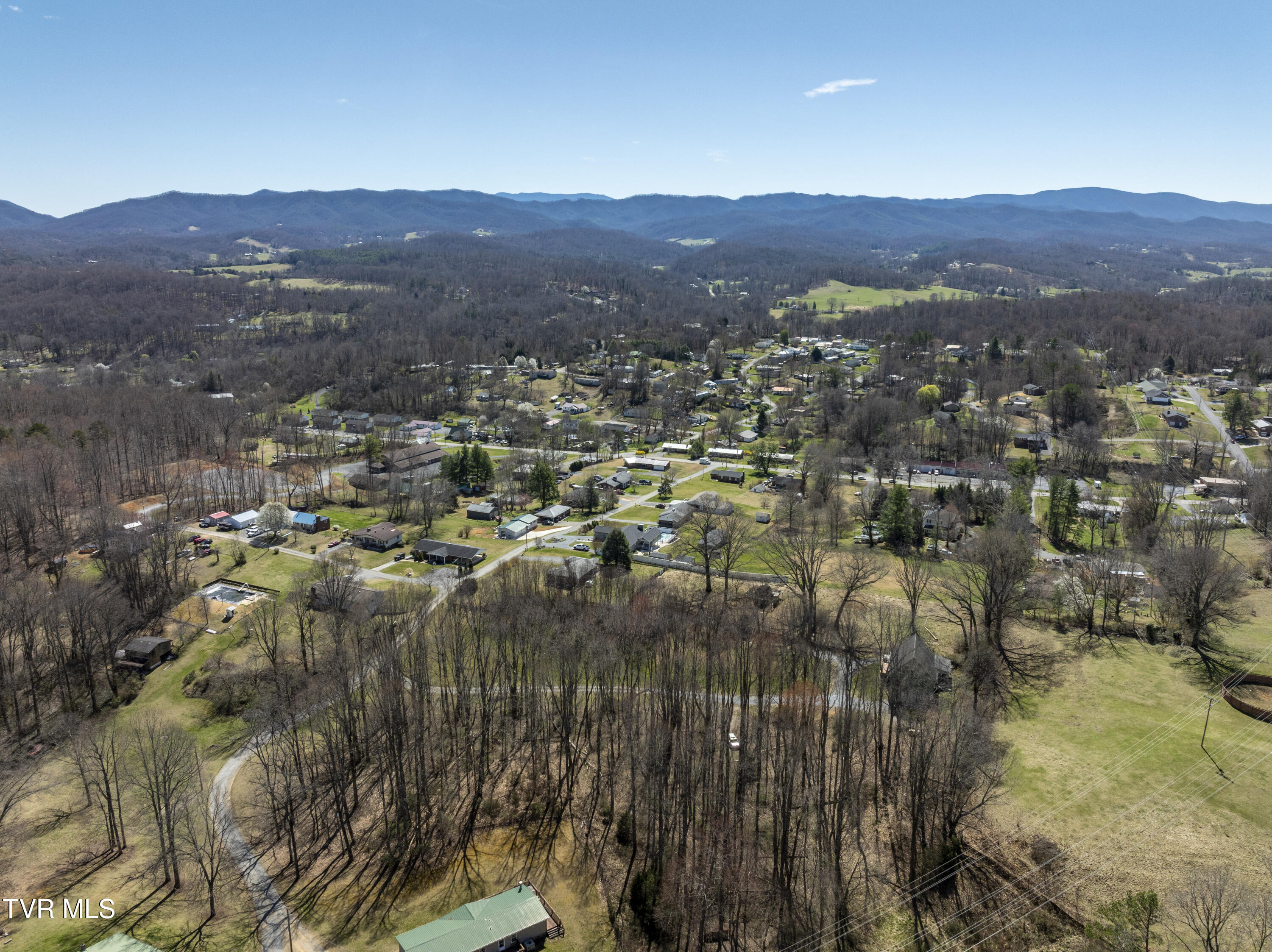 137 Unaka View Road Johnson City, TN 37601 - Photo 68 of 72 UnakaView-aerials-11