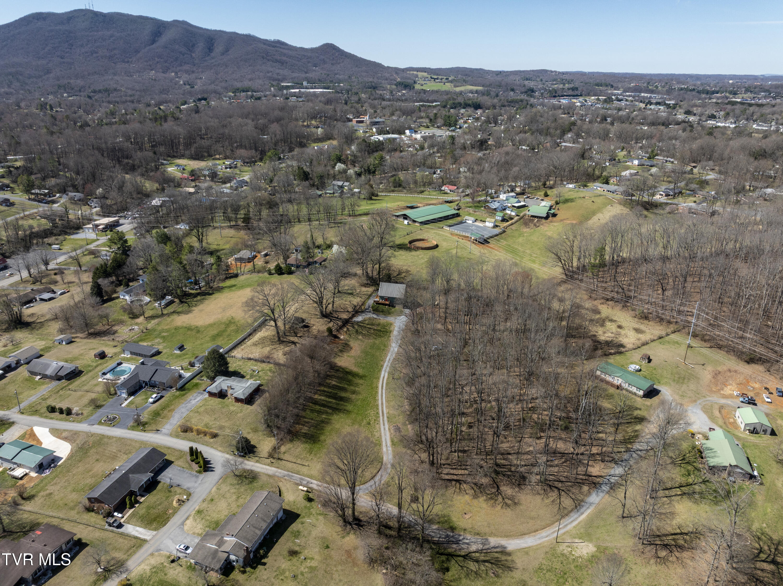 137 Unaka View Road Johnson City, TN 37601 - Photo 69 of 72 UnakaView-aerials-12