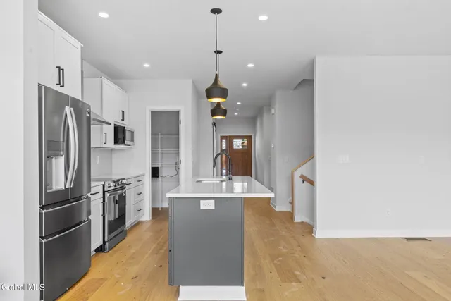 $740,000 | 16 Footpath Way, Lake George, NY 12845