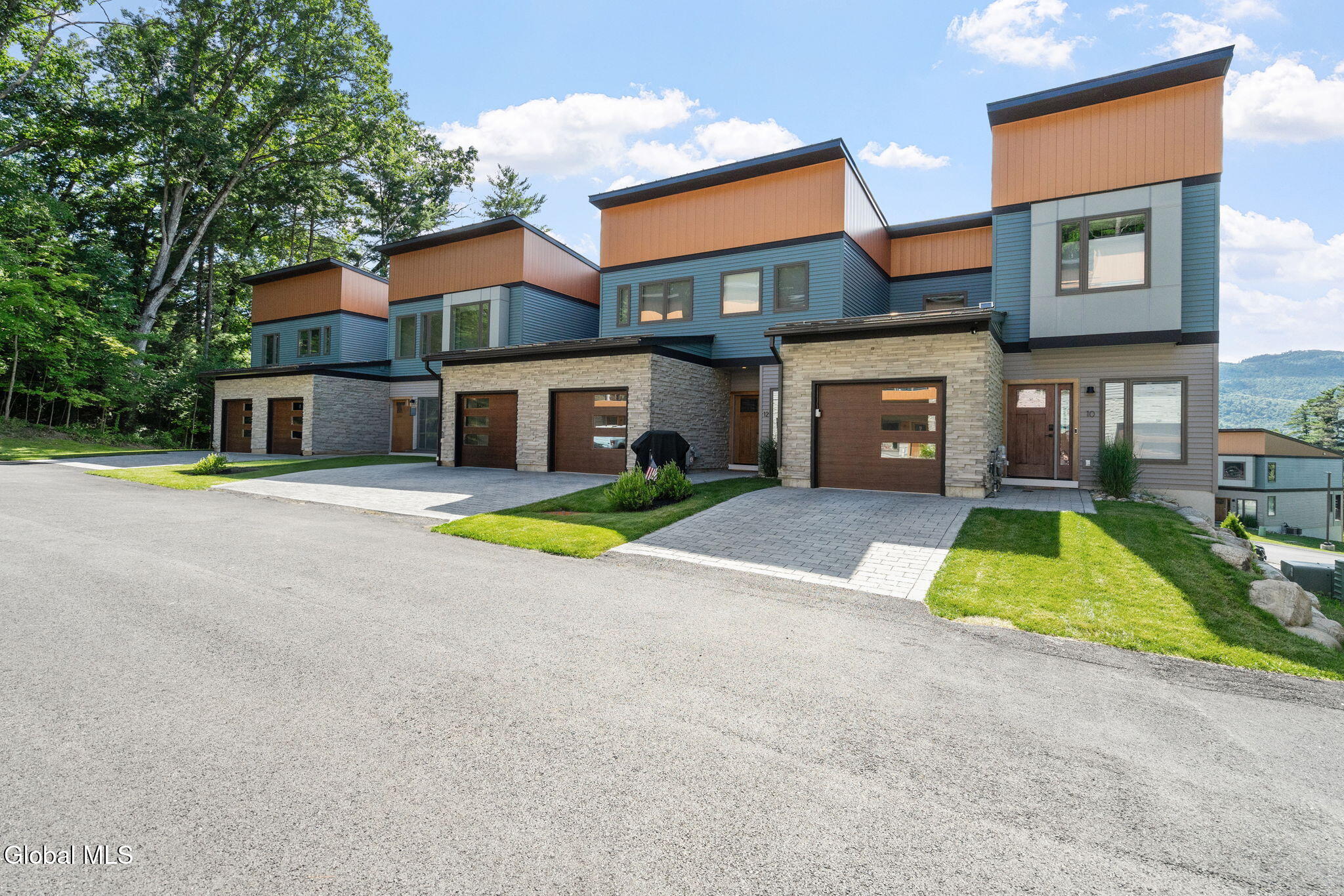 16 Footpath Way Lake George, NY 12845 - Photo 3 of 43 59