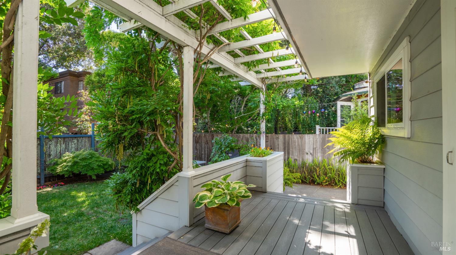 27 Latham Street San Rafael, CA 94901 - Photo 26 of 43