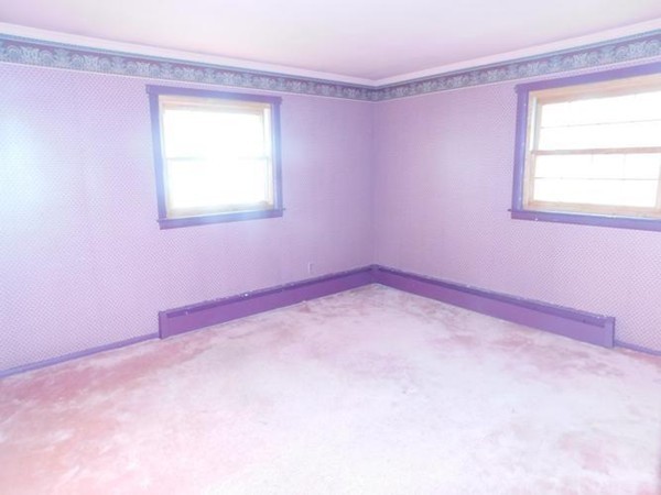 16 Crestwood Road Leicester, MA 01524 - Photo 9 of 12 Gallery Image 9
