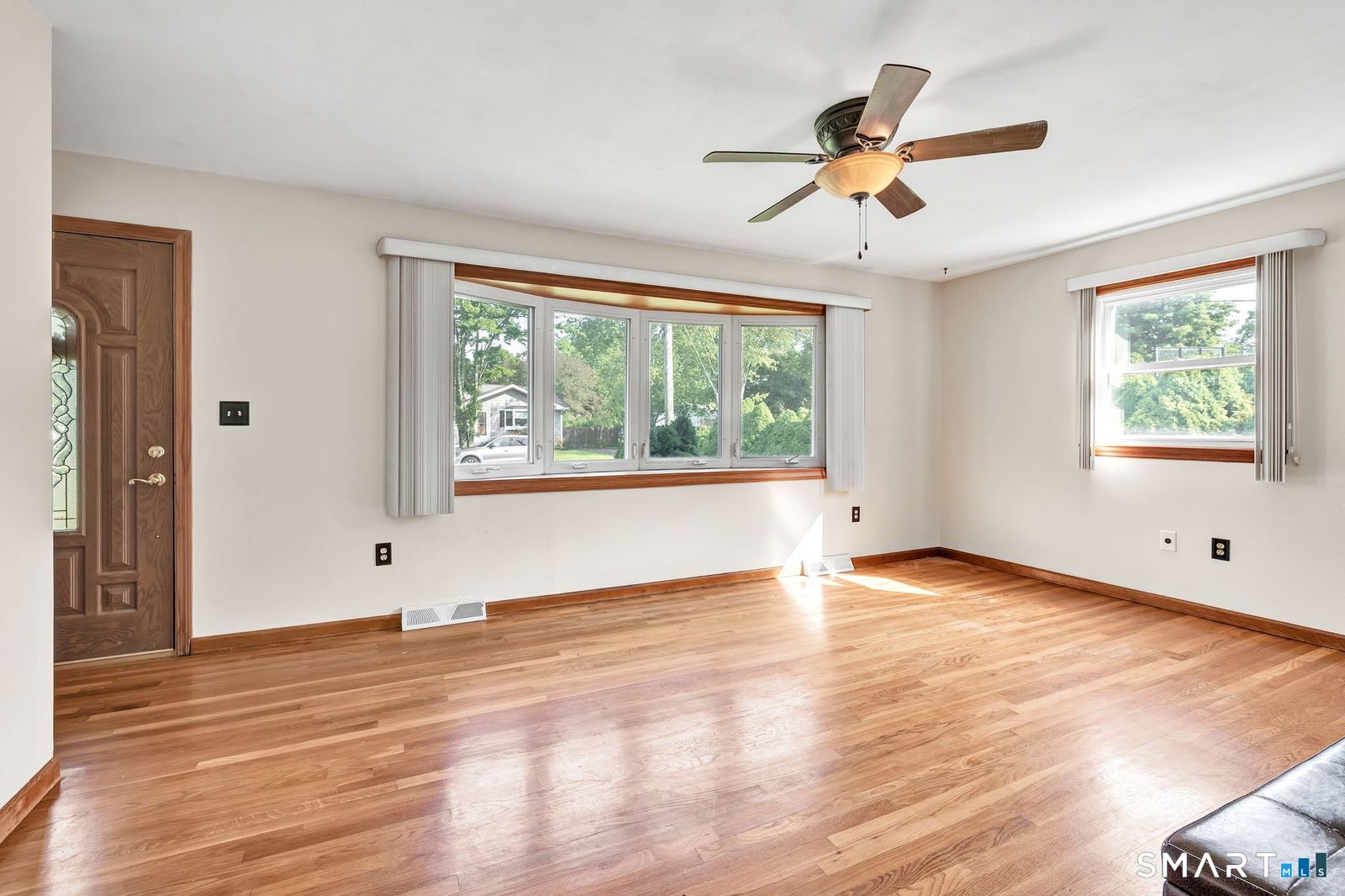 410 West Rutland Road Milford, CT 06461 - Photo 7 of 39 Gallery Image 7