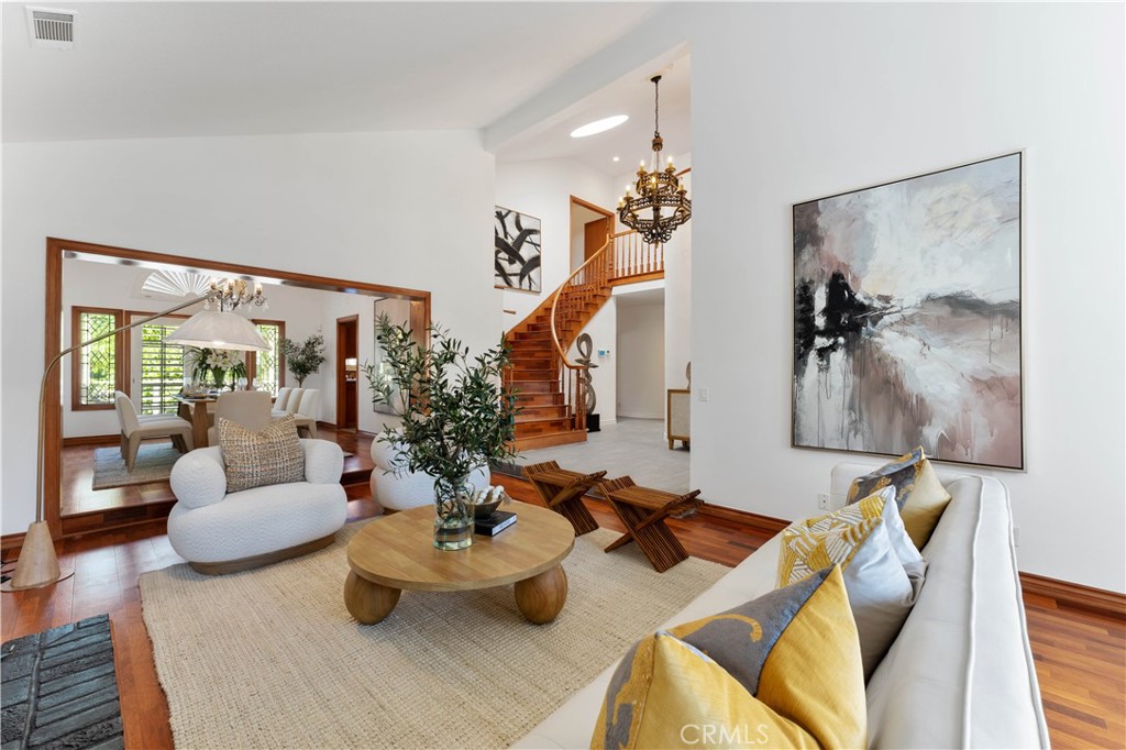 1011 Rodeo Road Arcadia, CA 91006 - Photo 8 of 44 Gallery Image 8