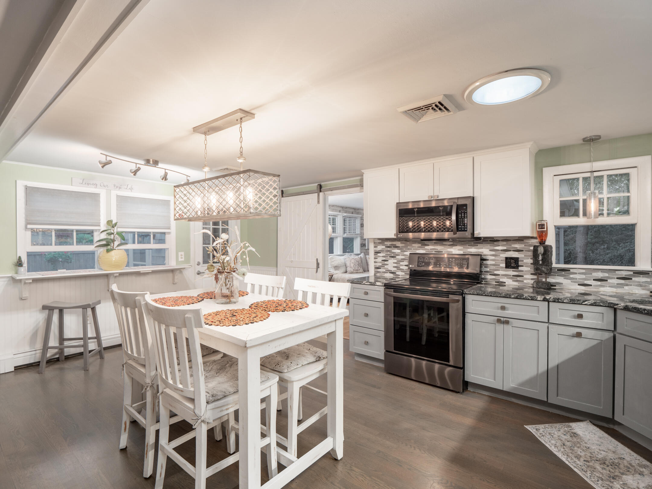 10 Clement Street Sandwich, MA 02563 - Photo 14 of 43 10 Clements Street Sandwich MA-33