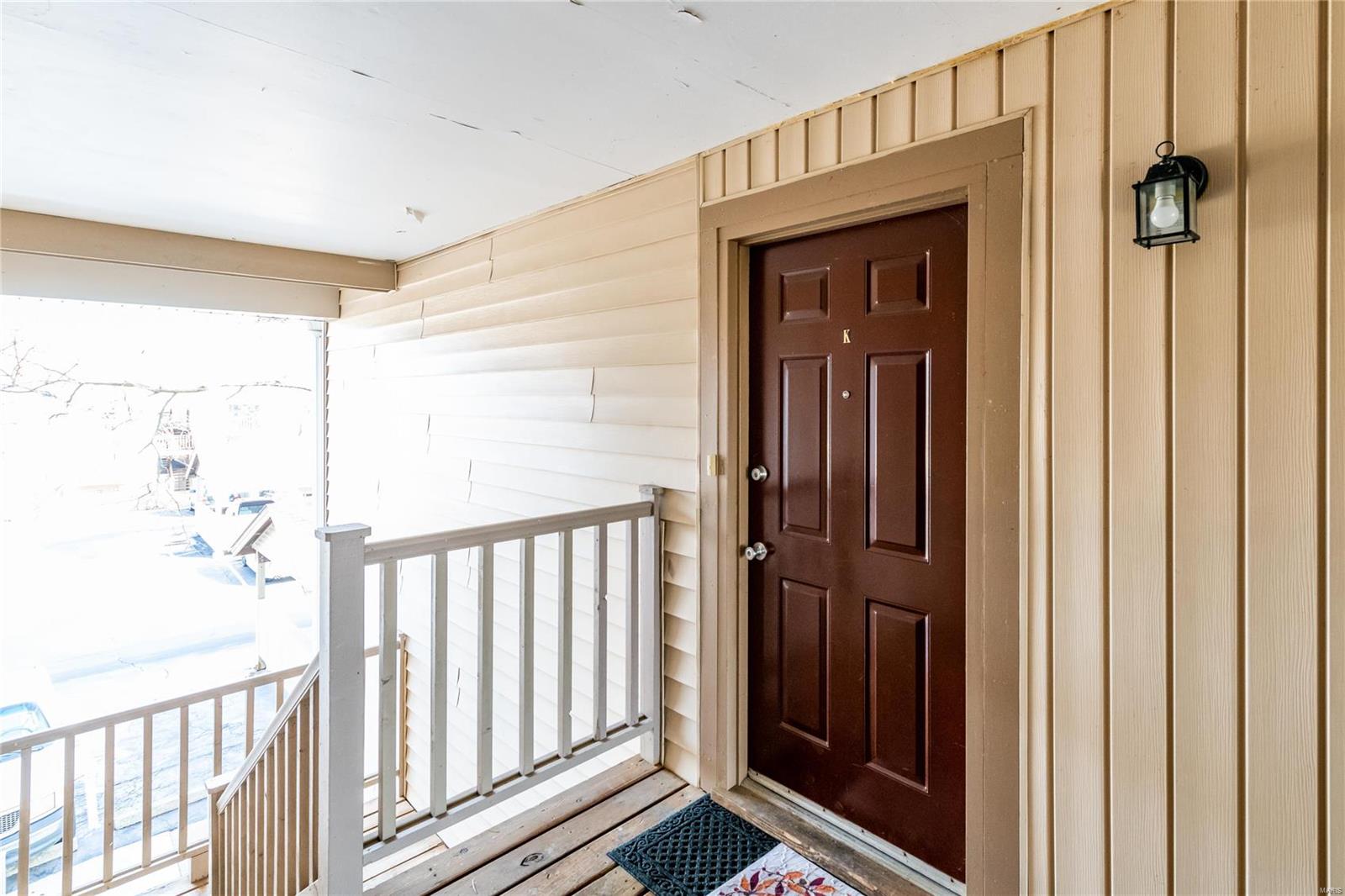 708 Ridgeside Drive, Unit K Ballwin, MO 63021 - Photo 2 of 18 Gallery Image 2
