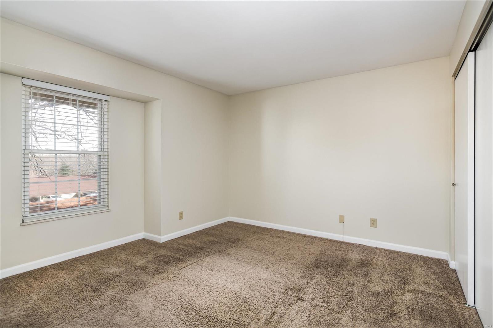 708 Ridgeside Drive, Unit K Ballwin, MO 63021 - Photo 10 of 18 Gallery Image 10
