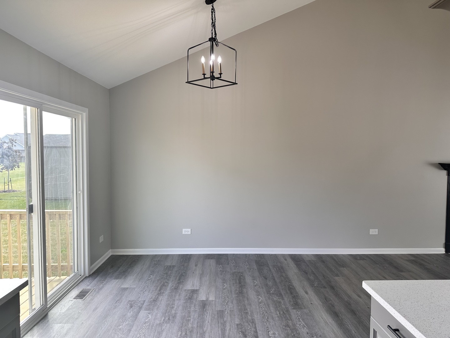 1037 Carter Street Marseilles, IL 61341 - Photo 8 of 31