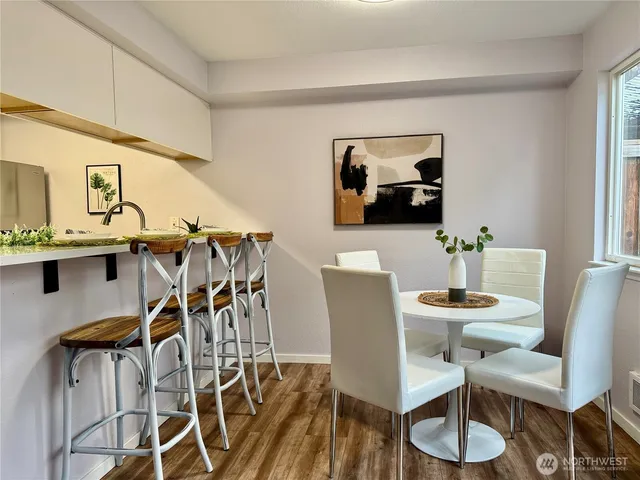 $370,000 | 115 124th Street Southeast, Unit J7, Everett, WA 98208