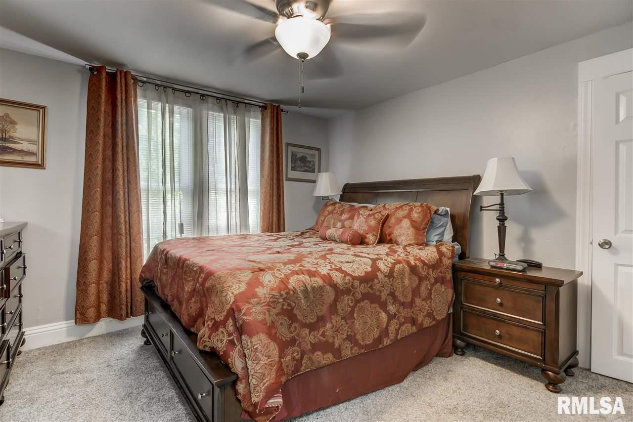 1100 North 2nd Street Springfield, IL 62702 - Photo 24 of 33